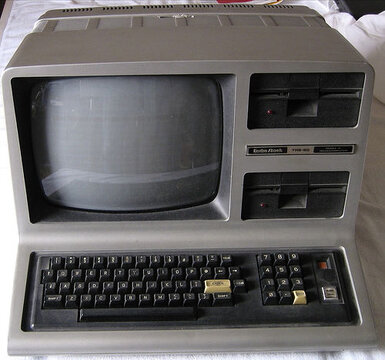 TRS80_III.jpg