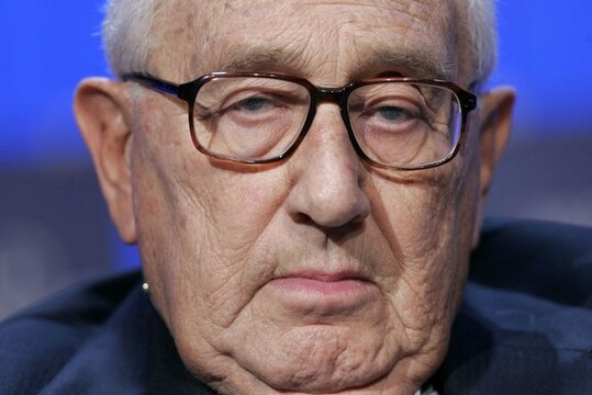 kissinger_globalist_pig.jpg