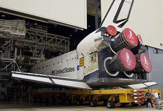 space-shuttle-columbia-ov-102-roll-out.jpg