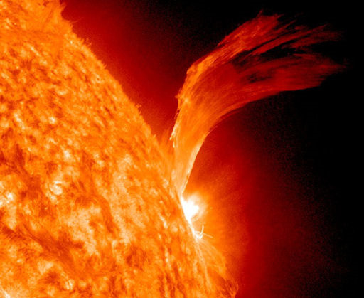 sun-big-solar-flare-100910-02.jpg