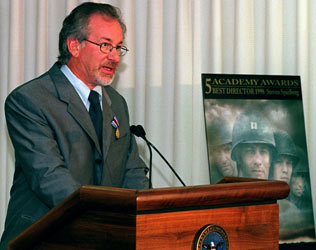 3-Steven-Spielberg-1999-250.jpg