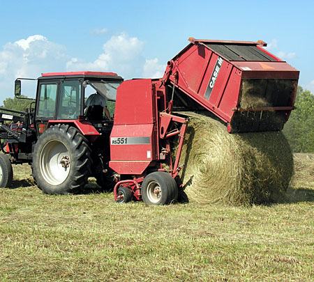 baling-hay_009.jpg